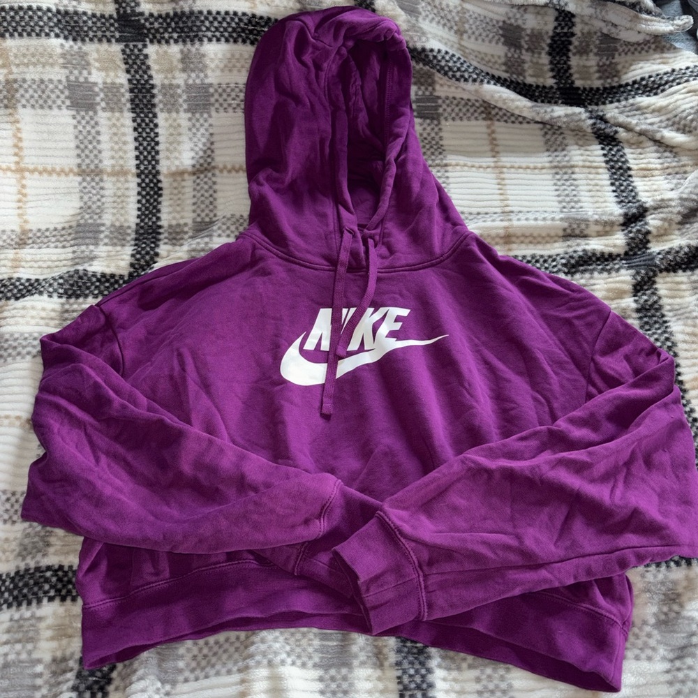 Nike Vibrant Purple Sweatshirt